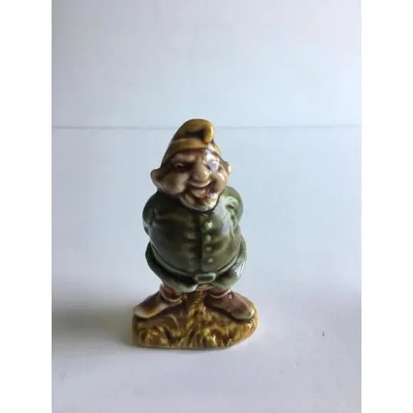 Pair of 1970s Vintage Gnome Figurines - Green and Purple Shirts